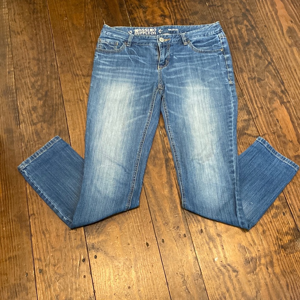 Vintage Mossimo jeans. 99% cotton 1% spandex
